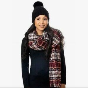 Emanuel Geraldo Hat & Blanket Scarf Set